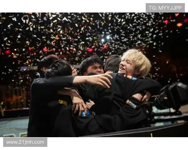 FPX战队包夹体系解析：如何在英雄联盟中掌控战局与团队协作