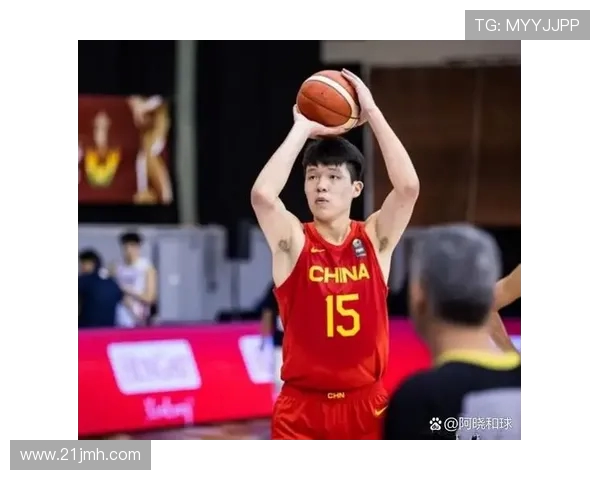 上海足球队在最新状态排行榜中荣登第八名展现出强劲实力与潜力 上海足球队在最新状态排行榜中荣登第八名展现出强劲实力与潜力