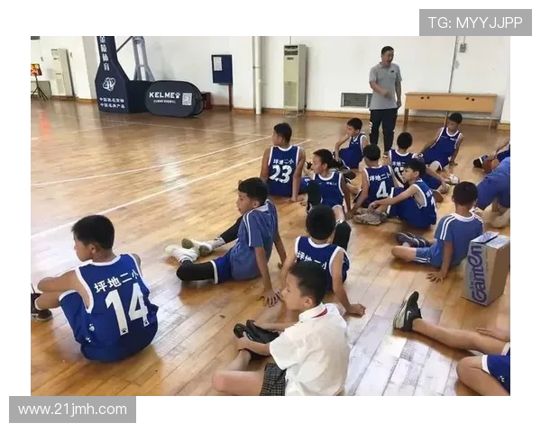 南京篮球队比赛经验分享与成长之路探讨 南京篮球队比赛经验分享与成长之路探讨