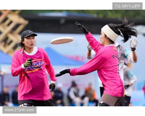 武汉飞盘队创新高引领飞盘配合排名新潮流展现团队实力与默契 武汉飞盘队创新高引领飞盘配合排名新潮流展现团队实力与默契