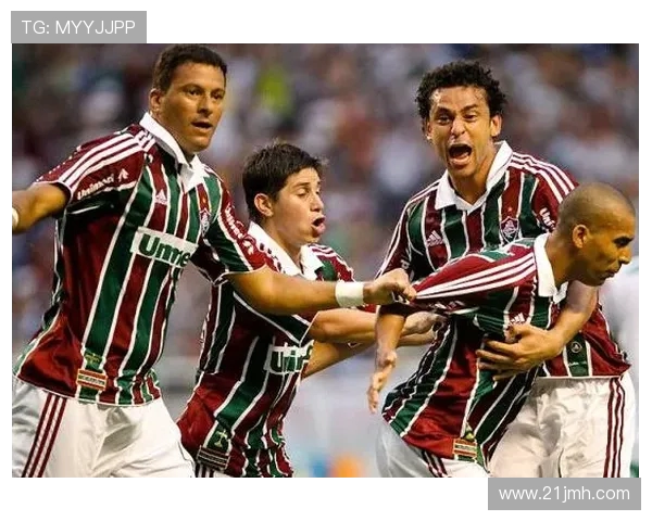 维尔斯特曼与昆卡的精彩对决揭示足球战术与球员实力的较量 维尔斯特曼与昆卡的精彩对决揭示足球战术与球员实力的较量