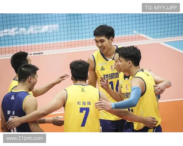 成都排球队在亚运会上的默契配合展现团队精神与竞技实力