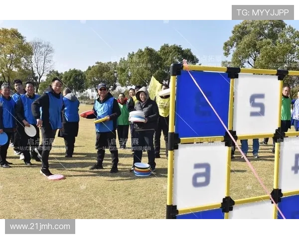 飞盘新手必看：提升场上意识的实用技巧与训练方法分享